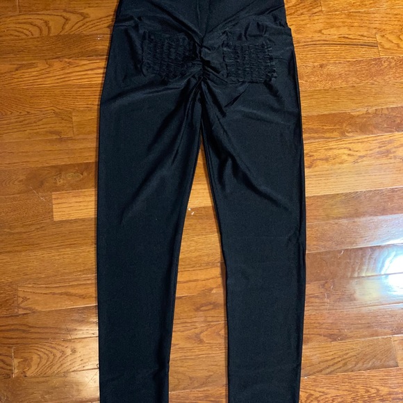 Stylish Pants - Picture 2 of 5